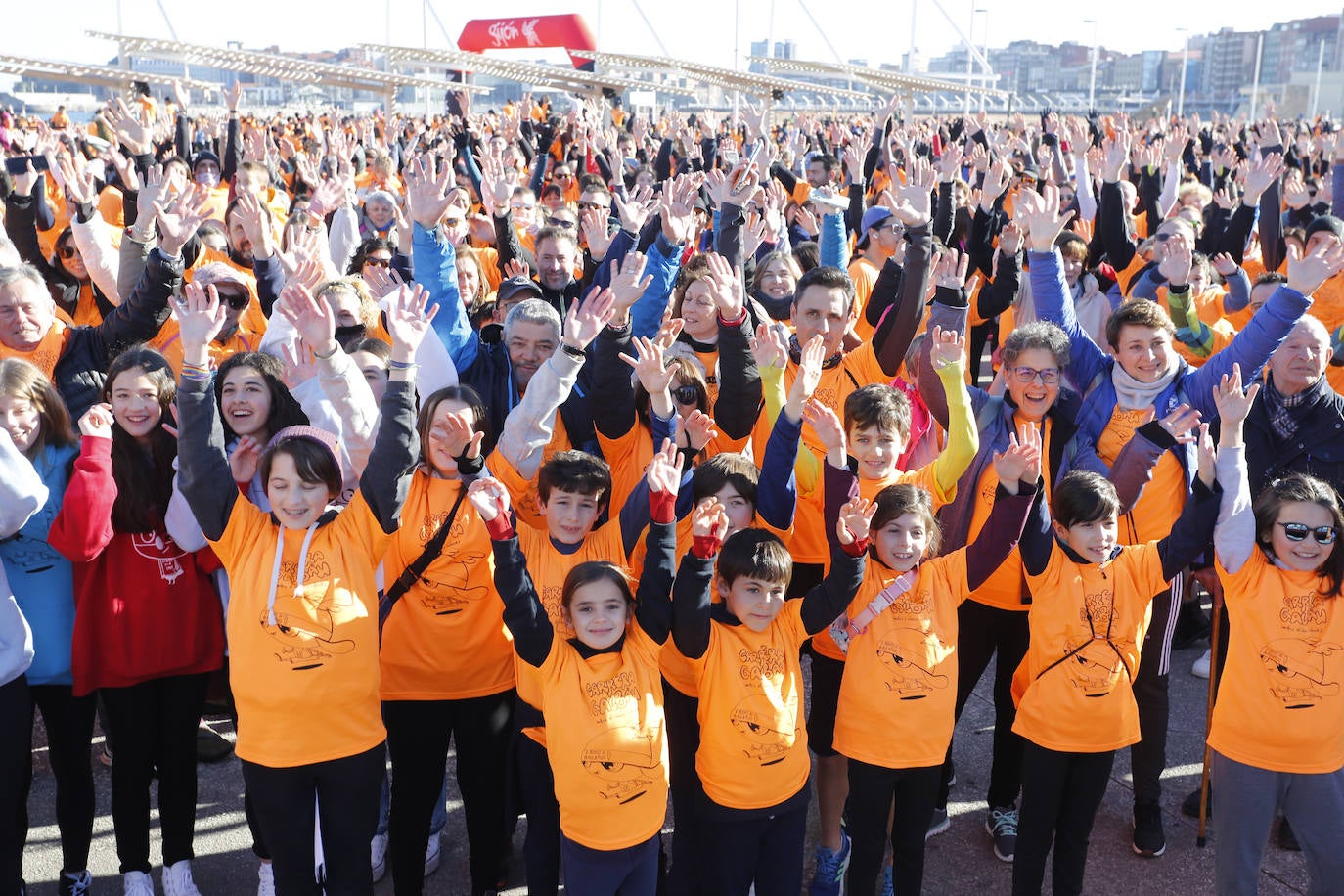 Asturias, en lucha contra el cáncer infantil: las imágenes de la Carrera Galbán