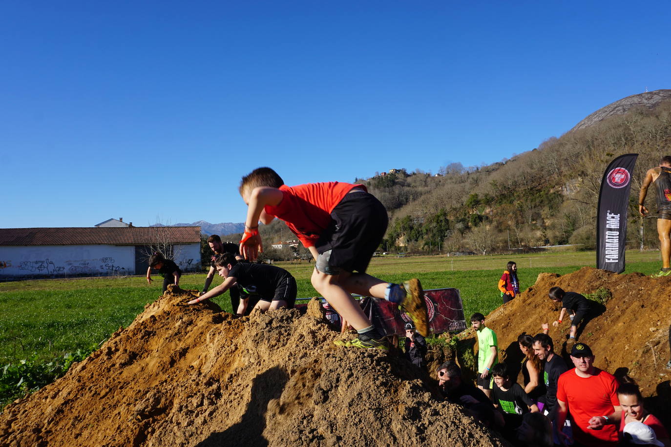 Seiscientos corredores con «ganas de barro» en Cangas