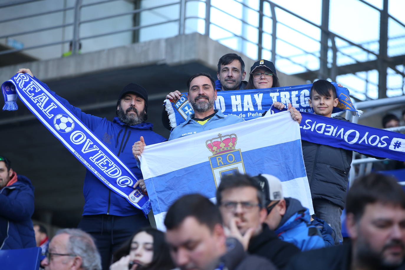 ¿Estuviste en el Real Oviedo - Burgos? ¡Búscate en el Carlos Tartiere!