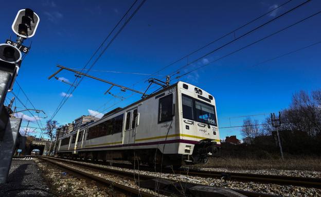 El Principado pide a la oposición «unidad política» ante Transportes tras el fiasco de los trenes