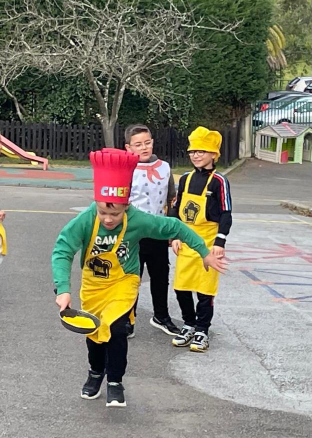 El Vallín recupera sus 'Pancake Races' para apoyar la labor de UNICEF en escuelas de África