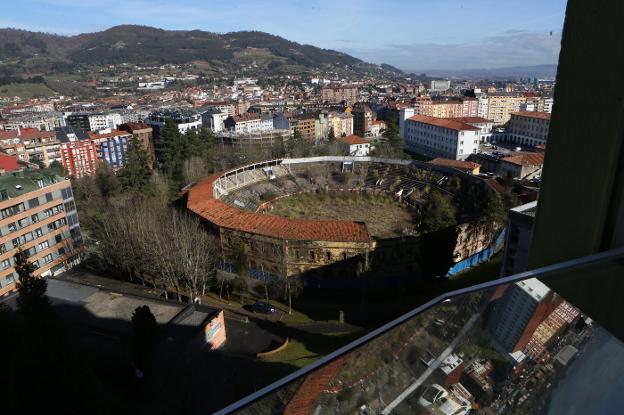 Canteli espera desbloquear en marzo la redacción del proyecto para la obra de la plaza de toros