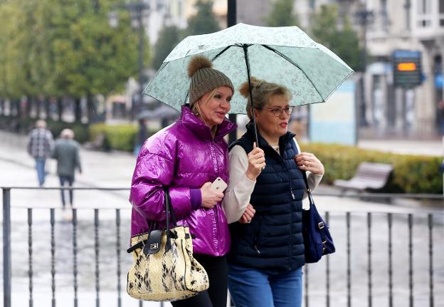 La nieve, las heladas y las fuertes lluvias mantienen a Asturias en alerta