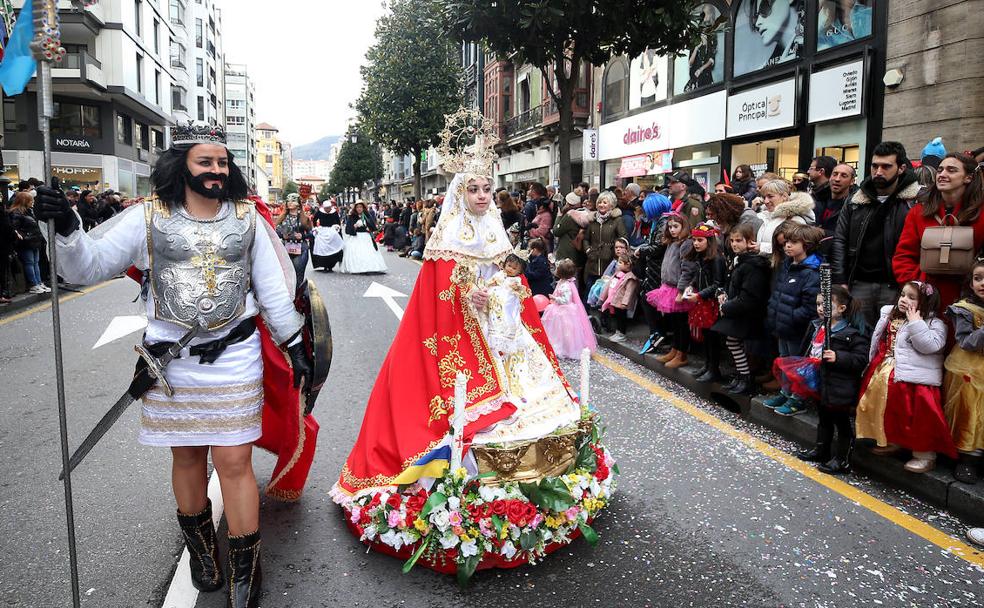 Oviedo brilla por Carnaval