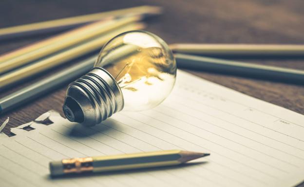 El precio de la luz cierra febrero subiendo: consulta las horas más baratas del martes