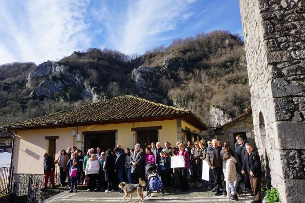 La justicia autoriza al Ayuntamiento de Ponga a entrar en la escuela de Sobrefoz