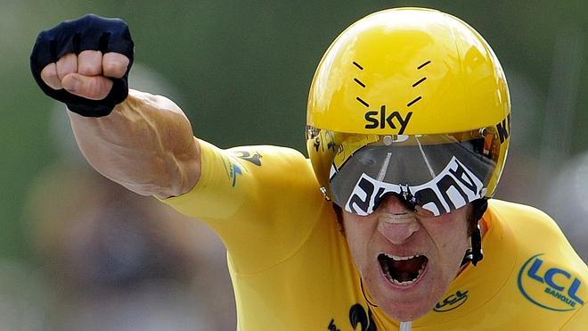 Wiggins, «destrozado» por no correr en el Tour