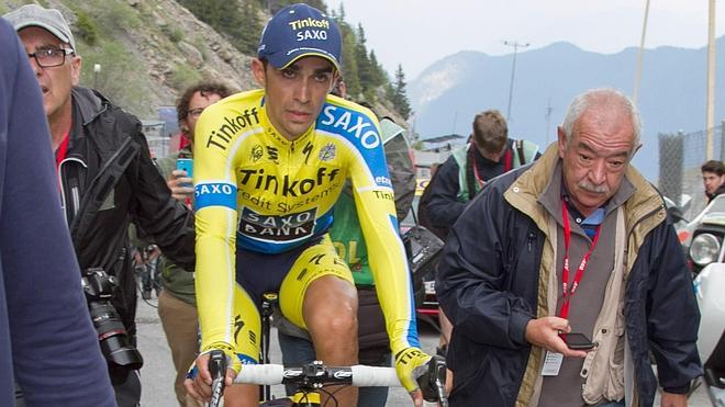 Contador arrebata el liderato a Froome