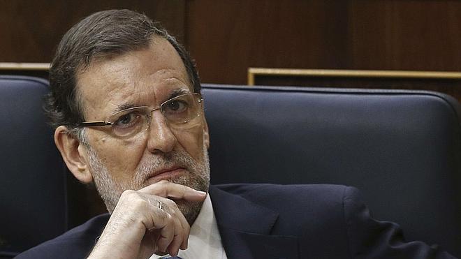 El PSOE pide que Rajoy explique en el Congreso su reforma electoral