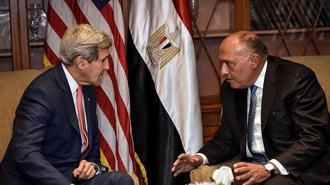 Kerry ve a Egipto «en primera línea» de la lucha «antiterrorista»