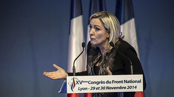 Le Pen defiende la inclusión de la pena de muerte en el ordenamiento francés