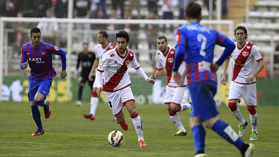 Bueno anota cuatro goles en 15 minutos