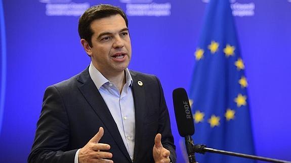 Tsipras abre la puerta a un referéndum si los acreedores insisten en sus demandas