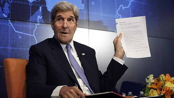 Kerry admite que «es muy probable» que China y Rusia estén leyendo sus emails