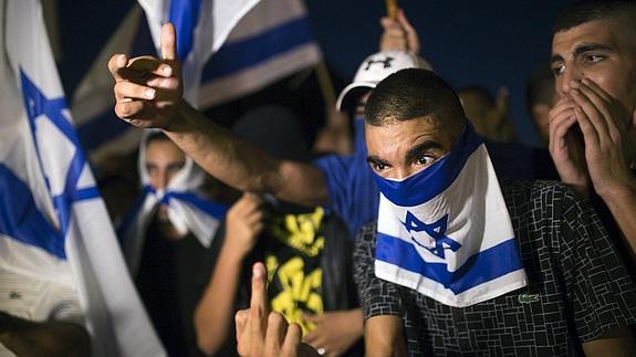 Enfrentamientos en Jerusalén frente al hospital en el que un palestino realiza su huelga de hambre