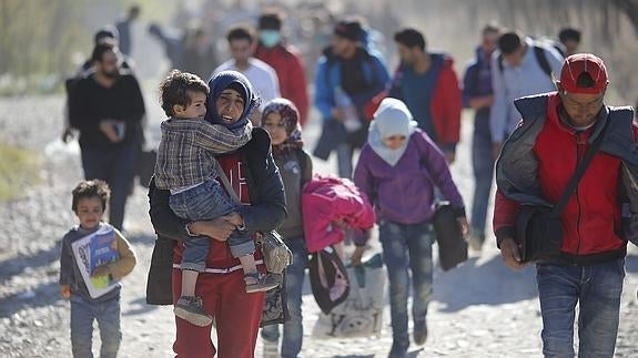 La UE recuerda que los refugiados que no se identifiquen podrán ser detenidos