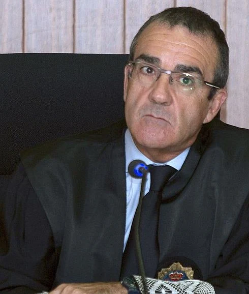 Podemos ficha al presidente del tribunal encargado de juzgar a la infanta Cristina