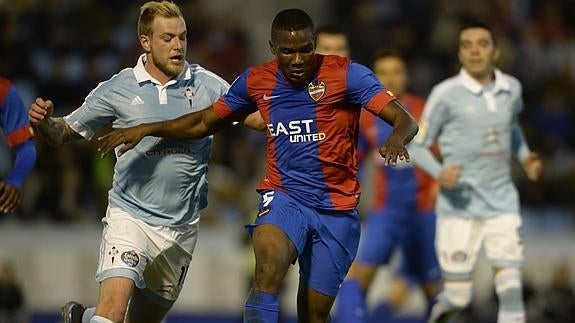 El Celta endereza su rumbo con dudas ante el colista