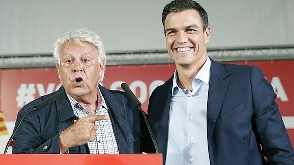 Felipe González se decanta «por un Gobierno de PP y Ciudadanos, con la abstención del PSOE»