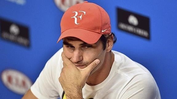 Federer, un mes KO tras ser operado de una rodilla