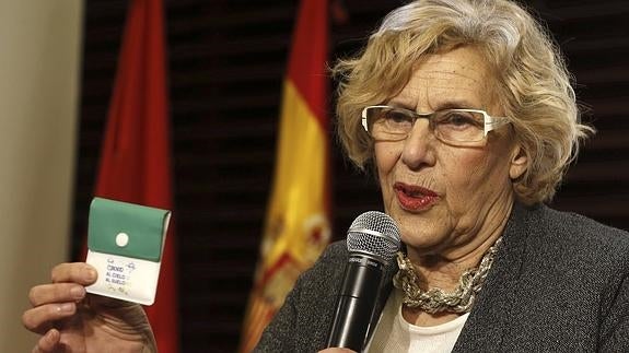 Rechazada la querella de la AVT contra Carmena por enaltecimiento del terrorismo