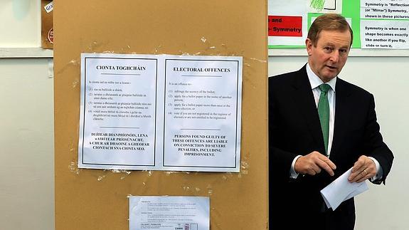 El voto antiausteridad castiga a la coalición de gobierno en Irlanda