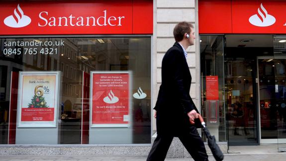 Santander y Deutsche Bank suspenden los test de resistencia cualitativa de la FED