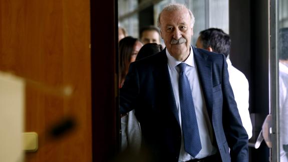 Del Bosque: «¿Por qué no puede un catalán como Guardiola ser seleccionador?»