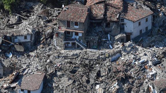 Italia nombra un delegado para dar transparencia a la reconstrucción tras el sismo