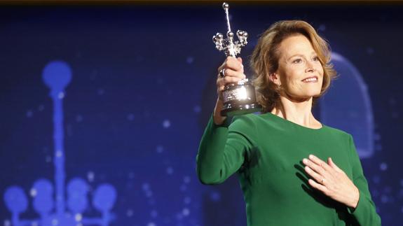 San Sebastián se rinde a Sigourney Weaver