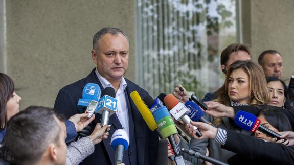 El socialista Igor Dodon se perfila como ganador de las presidenciales moldavas