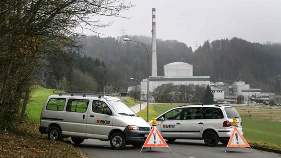 Los suizos rechazan en referéndum acelerar el cierre de las cinco centrales nucleares