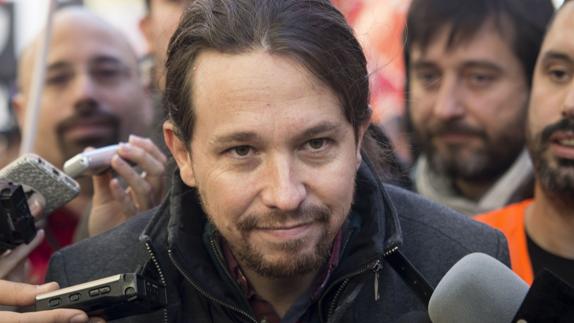 Iglesias aboga por feminizar la política «poniendo comedores» y no a mujeres en altos cargos