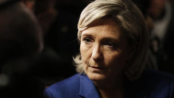 Le Pen quiere restringir el acceso a la seguridad social para los extranjeros