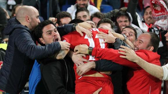 El Sevilla encuentra la fortuna en Canarias