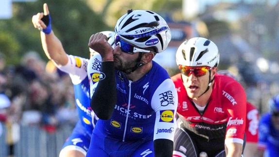 Gaviria se lleva al esprint la sexta etapa de la Tirreno-Adriático