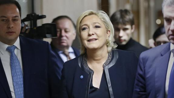 Putin niega ante Le Pen que Rusia quiera influir en las elecciones de Francia