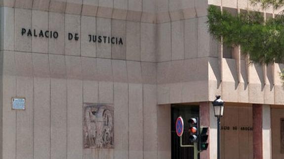 Juicio oral contra un juez de Toledo por archivar el caso de un amigo acusado de estafa