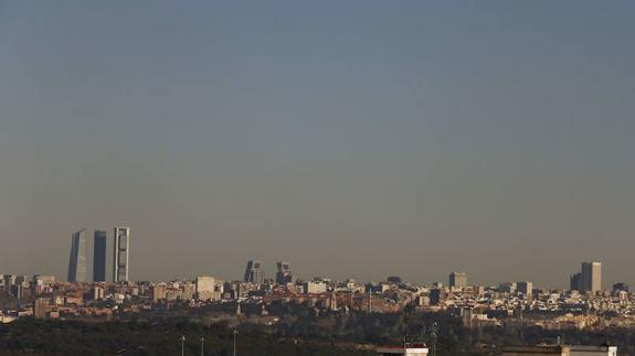 Los contaminantes ambientales pueden producir fragilidad y limitaciones funcionales en los mayores