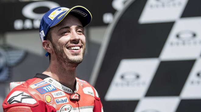 Dovizioso completa la fiesta italiana