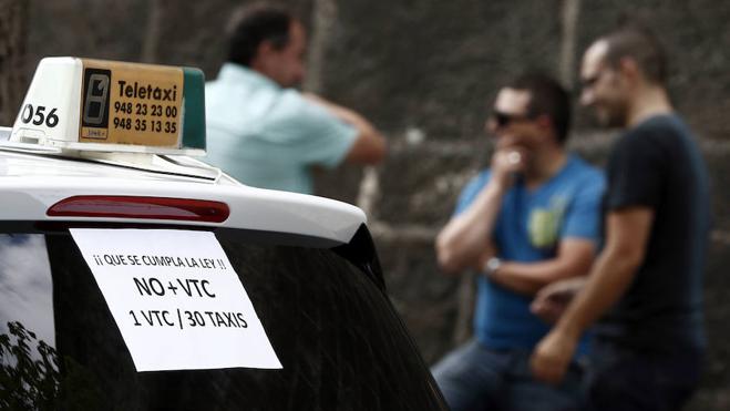 Los taxistas denuncian a Cabify por supuesta reventa de licencias