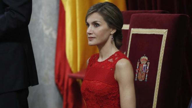 Letizia, todo al rojo