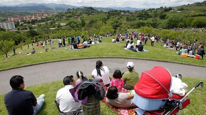 La Balesquida lleva a internet la fiesta del Martes de Campo