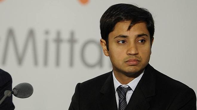 Arcelor mejora las previsiones de 2014, pero descarta inversiones en Asturias