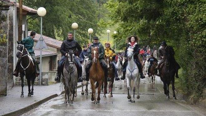 A caballo y sin miedo al agua