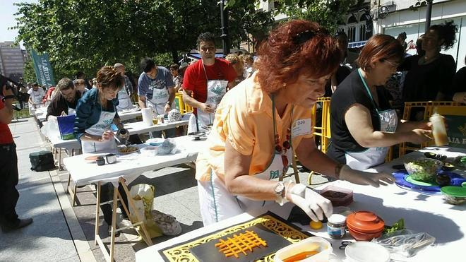 Begoña acoge la primera prueba para ser el nuevo chef anónimo de Arco Atlánticu