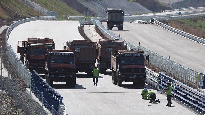 Fomento abre mañana un nuevo tramo de la A-8 a la altura de Llanes