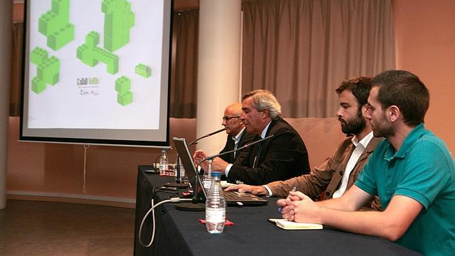 Pabellones con material reciclado