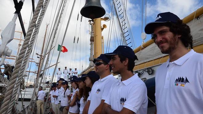 El buque-escuela se echa a la mar rumbo a Ceuta