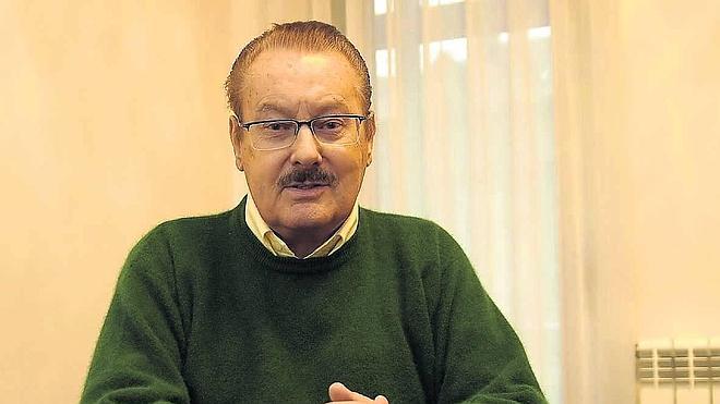 Muere el empresario langreano Elviro Vázquez, el último presidente del Racing de Sama